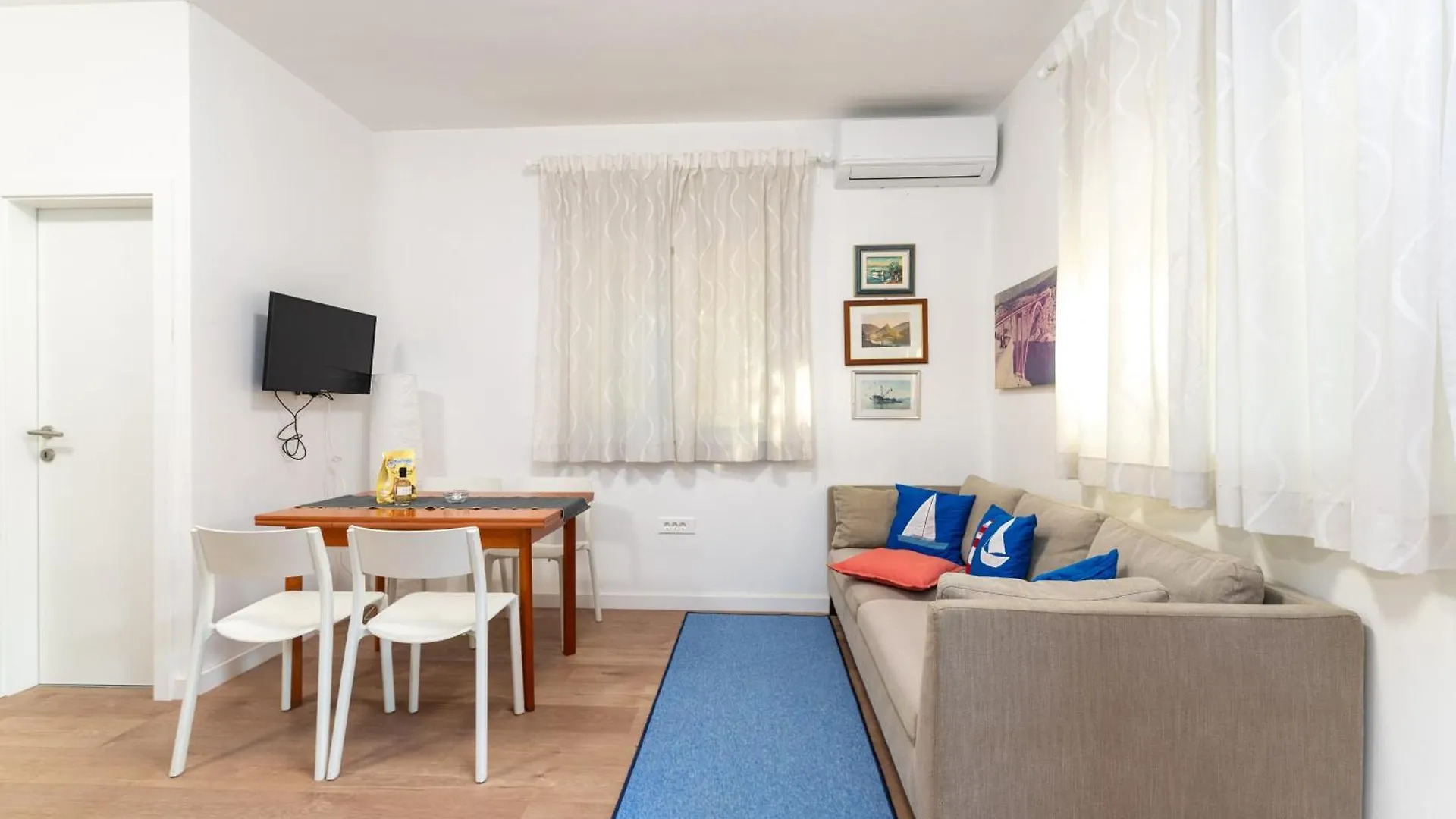 Tatil Evi Beachfront Amazing Sunset House Rovanjska Hırvatistan
